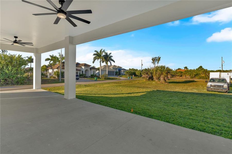 Exterior details and patio area of a home in , Port Charlotte (Image 30).