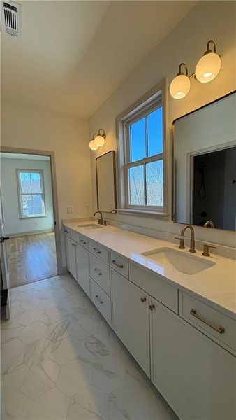 Furnished interior view inside a new home in , Woodstock (Image 56).