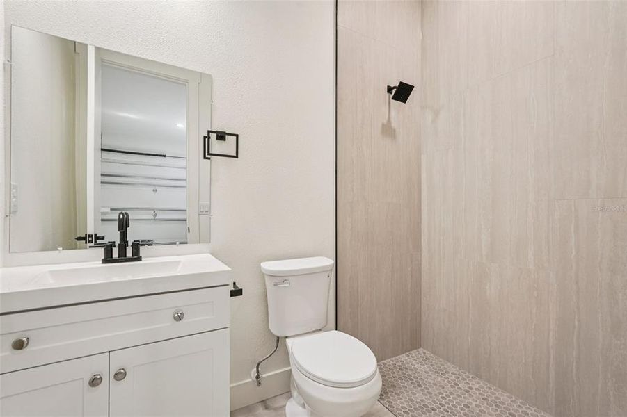 Furnished interior view inside a new home in , Port Charlotte (Image 10).