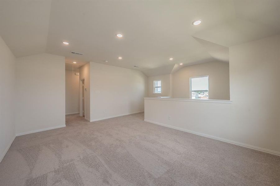 Spacious, unfurnished interior of a new home in Courtland Place, Cleburne (Image 32). Spacious, unfurnished interior of a new home in Courtland Place, Cleburne (Image 32).