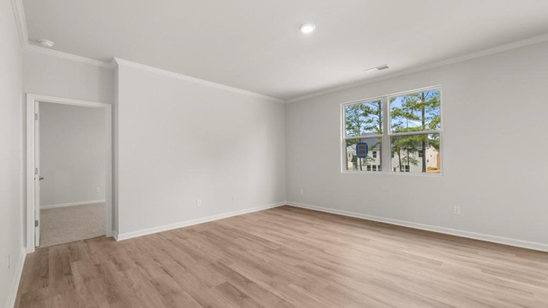 Spacious, unfurnished interior of a new home in Fairway 17 at Mirror Lake, Villa Rica (Image 24). Spacious, unfurnished interior of a new home in Fairway 17 at Mirror Lake, Villa Rica (Image 24).