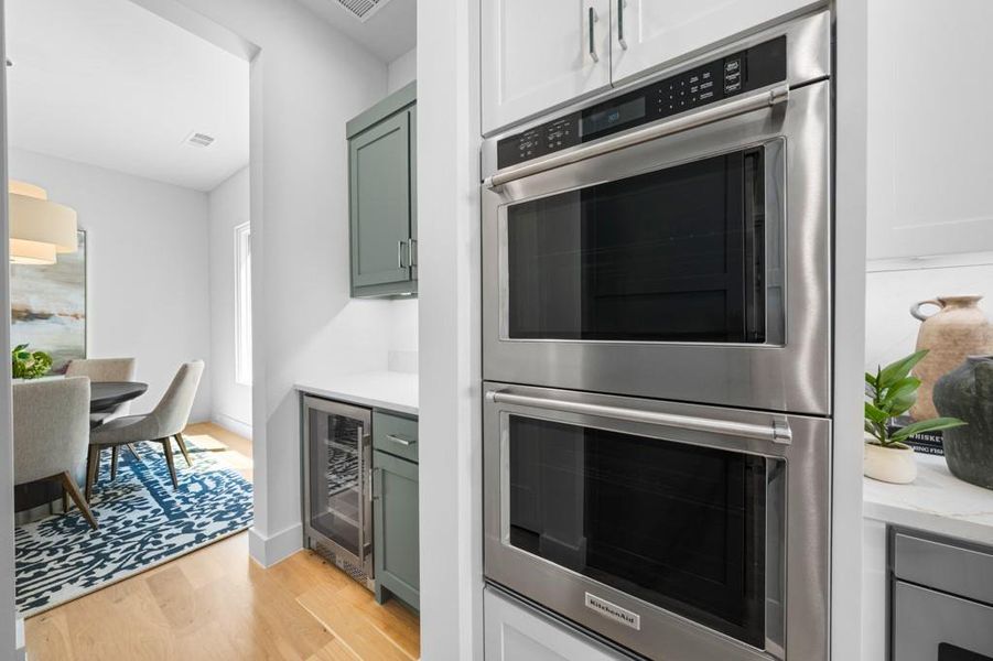 Furnished interior view inside a new home in , Dallas (Image 28).