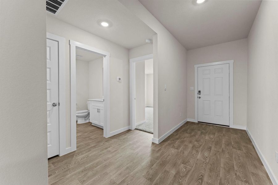 Spacious, unfurnished interior of a new home in Hartland Ranch, Lockhart (Image 13). Spacious, unfurnished interior of a new home in Hartland Ranch, Lockhart (Image 13).