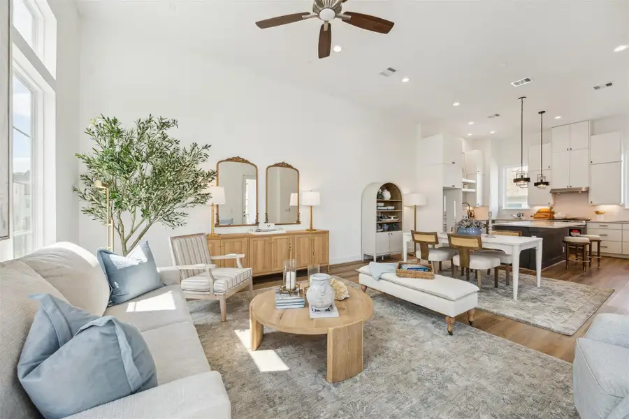 The 14 foot ceilings allow a very New York loft feel and allows you to creatively decorate your space. The 14 foot ceilings allow a very New York loft feel and allows you to creatively decorate your space.