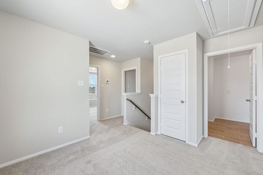 Spacious, unfurnished interior of a new home in Azalea, Pattison (Image 22).