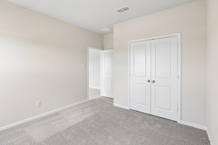 Spacious, unfurnished interior of a new home in Aldeana - Paintbrush Collection, Bonney (Image 37).