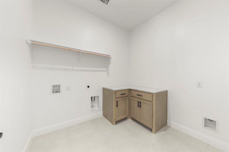 10. 335 Waterview - Utility