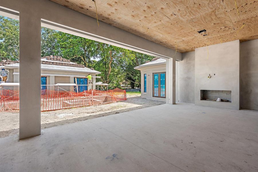 5781 Whirlaway Rd-35