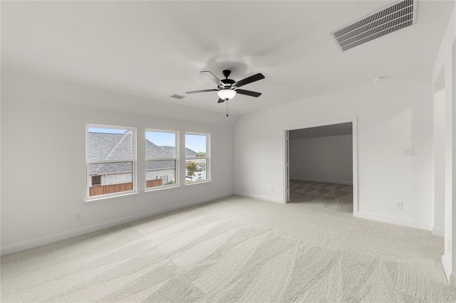 Spacious, unfurnished interior of a new home in Hillstead, Lavon (Image 33). Spacious, unfurnished interior of a new home in Hillstead, Lavon (Image 33).