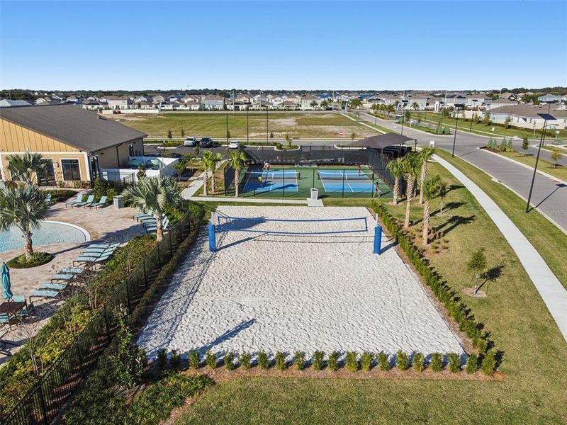 Community amenities in Ranches at Lake McLeod, Eagle Lake (Image 47).