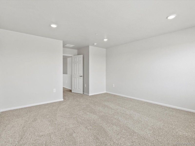 Spacious, unfurnished interior of a new home in , Windsor (Image 25). Spacious, unfurnished interior of a new home in , Windsor (Image 25).