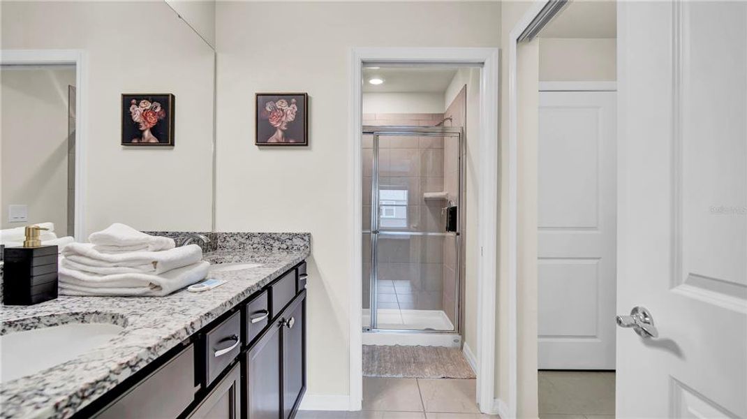 Furnished interior view inside a new home in , Davenport (Image 35).