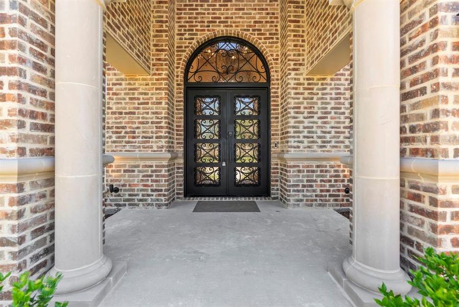 Exterior details and patio area of a home in , Cedar Hill (Image 20).