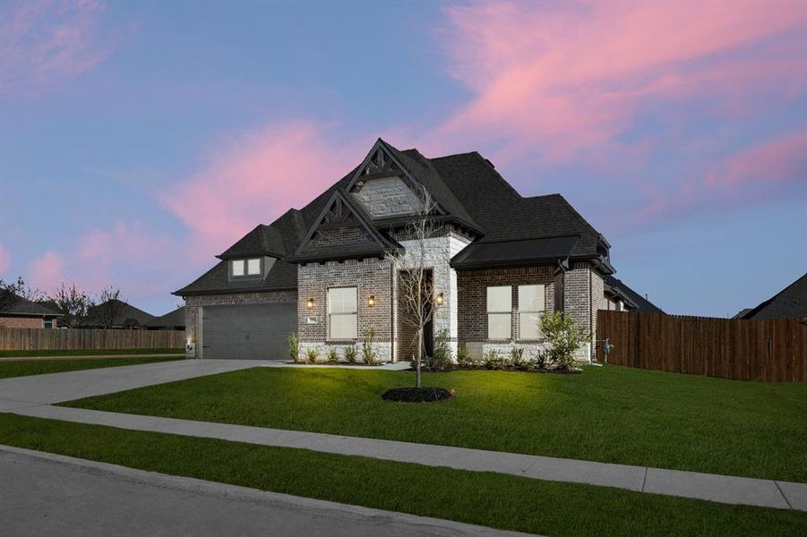 901 Meadowview- Front-4