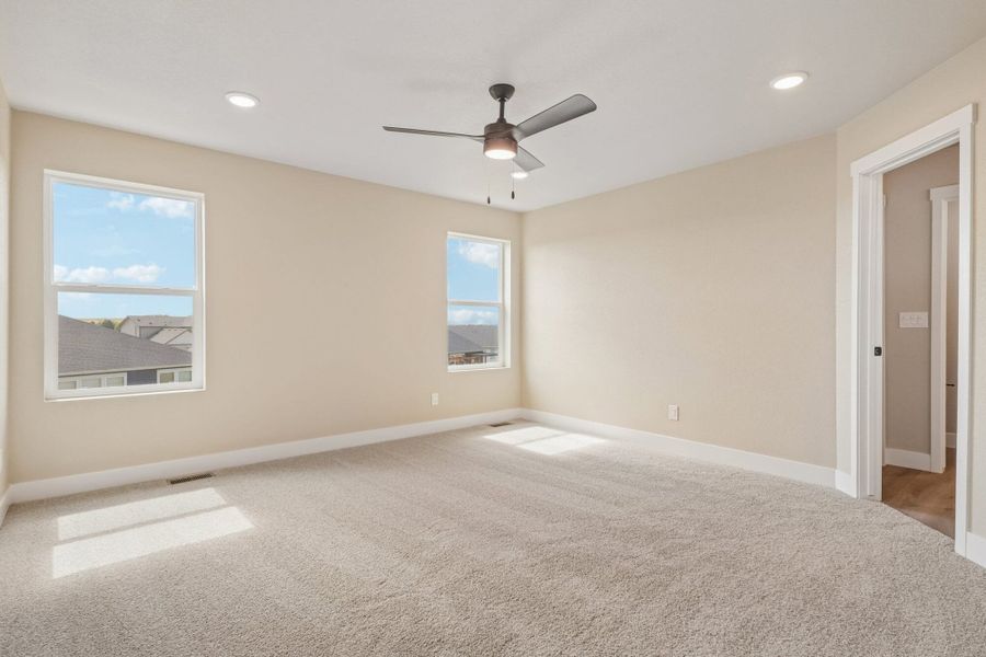 Spacious, unfurnished interior of a new home in The Glen, Colorado Springs (Image 37). Spacious, unfurnished interior of a new home in The Glen, Colorado Springs (Image 37).