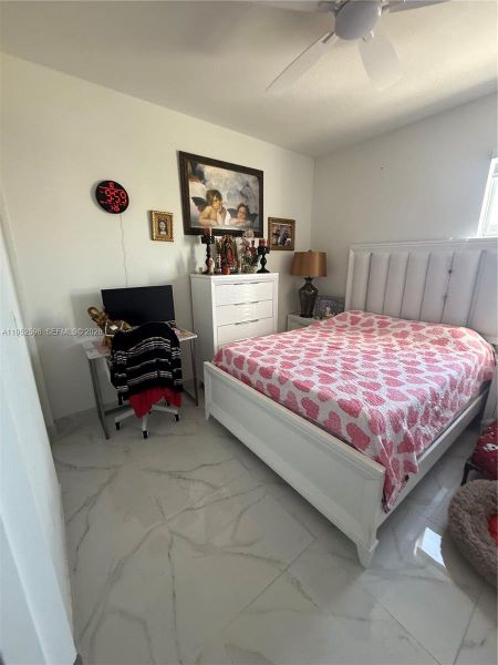 Furnished interior view inside a new home in , Homestead (Image 12).