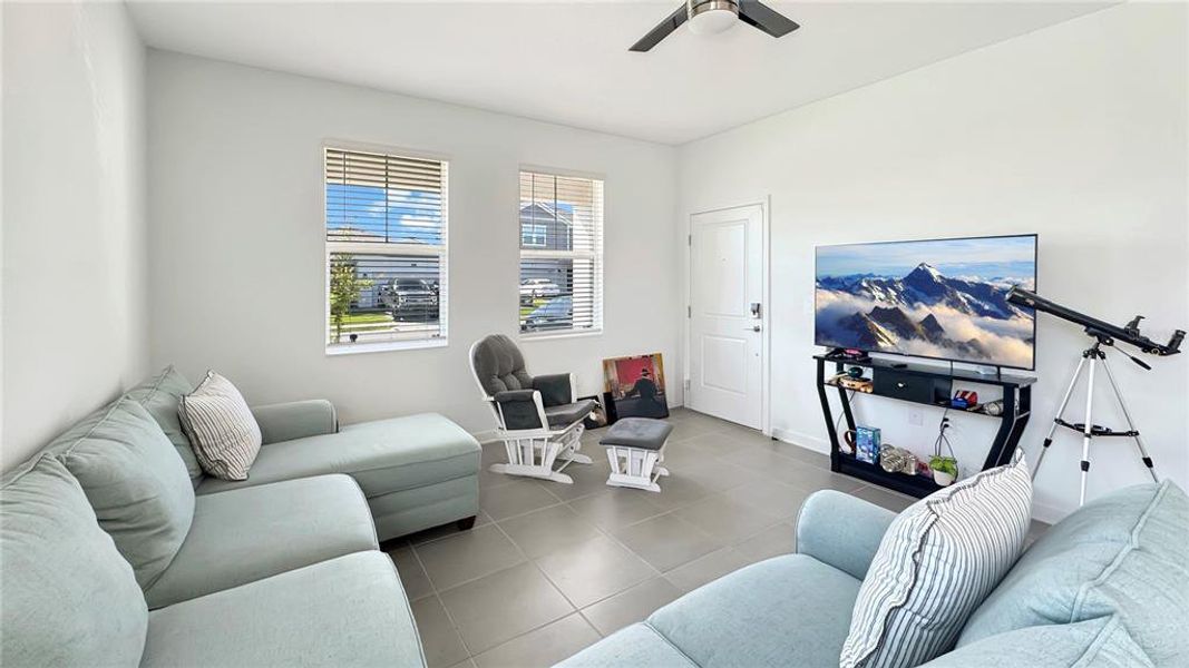 Furnished interior view inside a new home in , Davenport (Image 23).