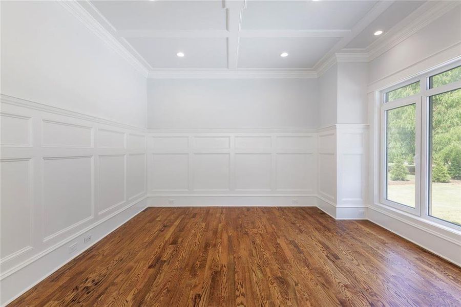 Spacious, unfurnished interior of a new home in , Roswell (Image 66).