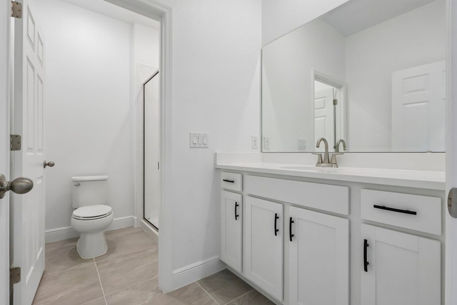 Furnished interior view inside a new home in Trinity Lakes, Groveland (Image 4).