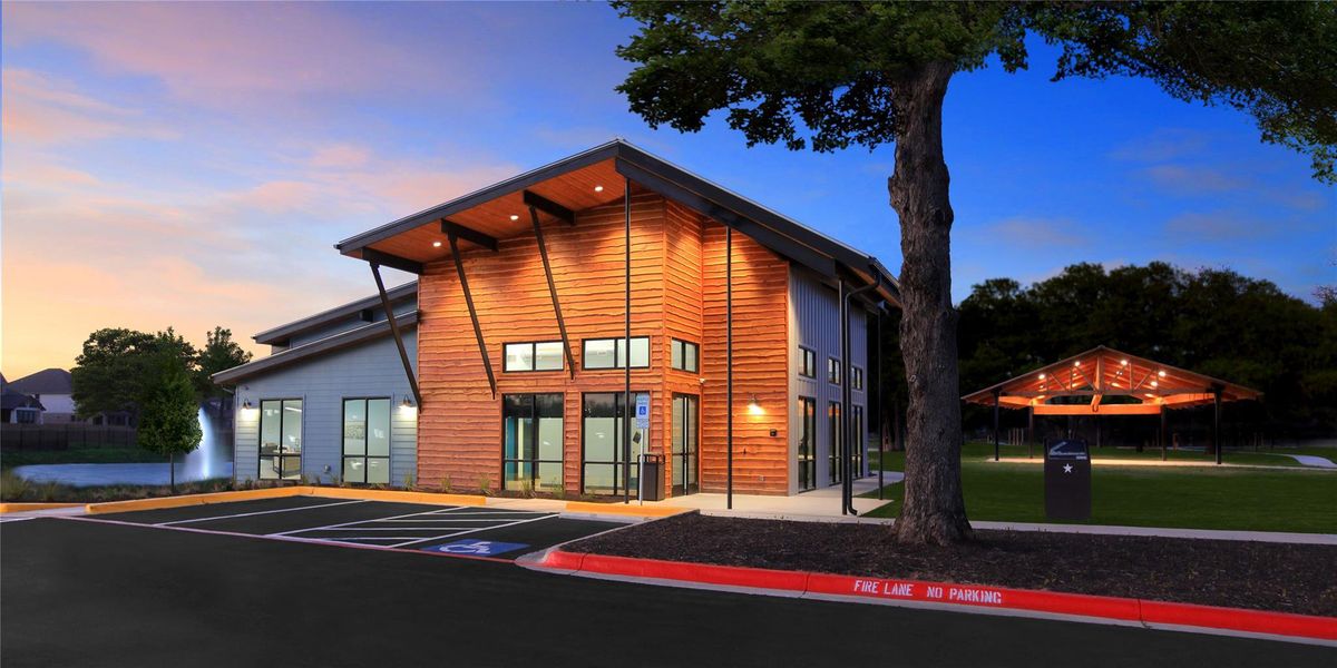 The Lakehouse Amenity Center