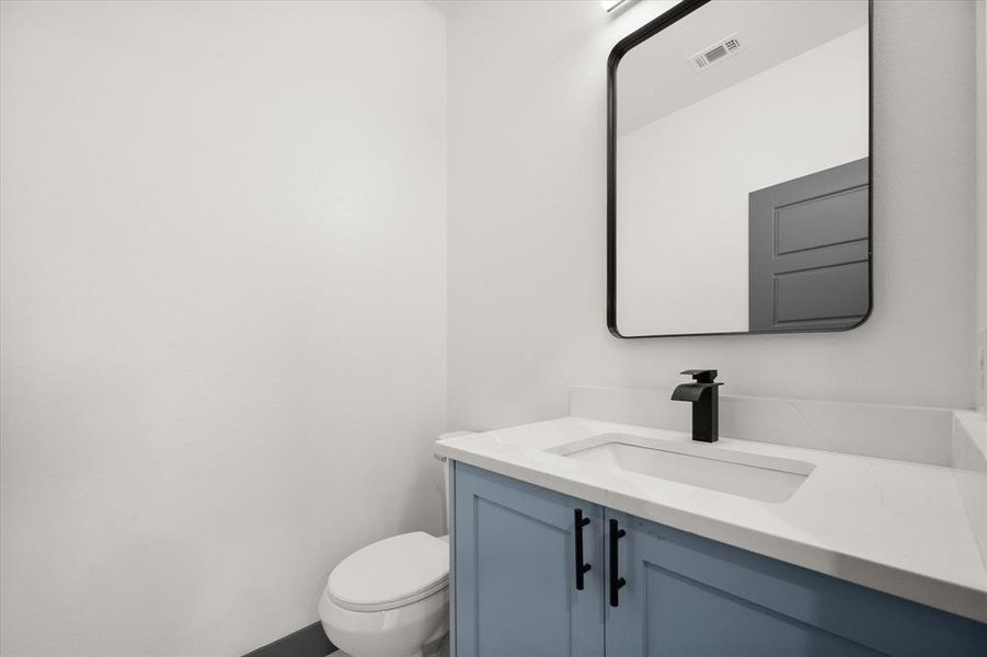 Furnished interior view inside a new home in , Corsicana (Image 9). Furnished interior view inside a new home in , Corsicana (Image 9).