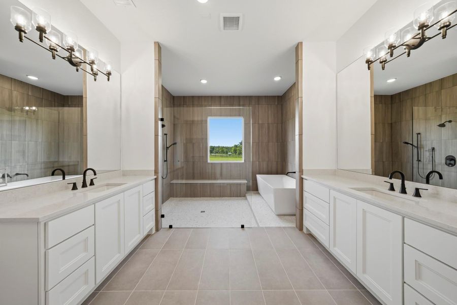 Furnished interior view inside a new home in Bentwood Farms, Montgomery (Image 7). Furnished interior view inside a new home in Bentwood Farms, Montgomery (Image 7).