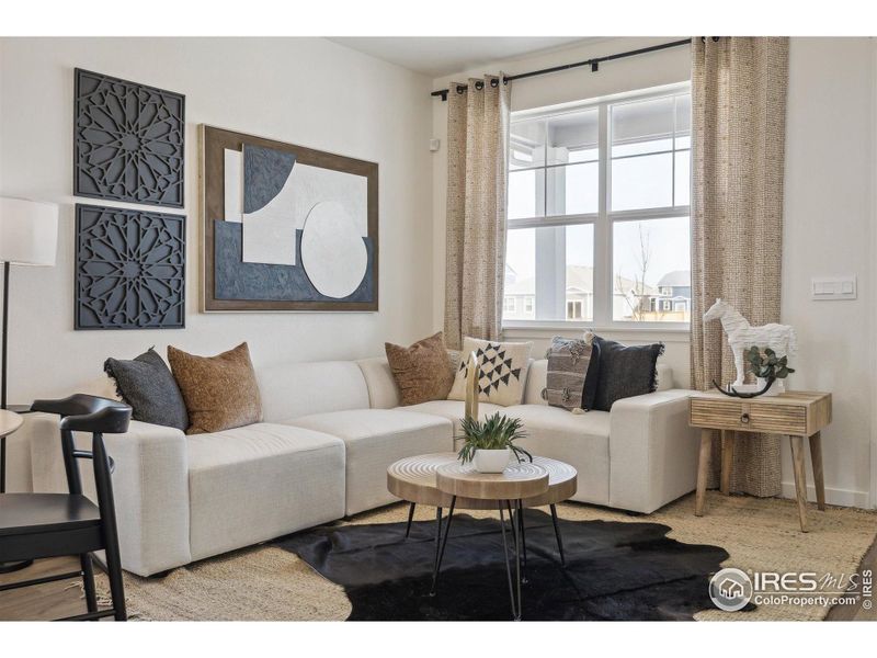 Furnished interior view inside a new home in Settlers Crossing, Commerce City (Image 18).