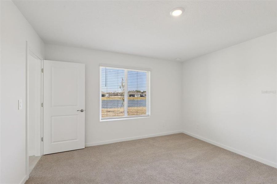 Spacious, unfurnished interior of a new home in Colbert Landings, Palm Coast (Image 11).