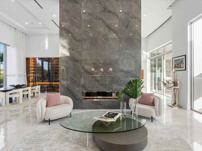 Furnished interior view inside a new home in , Plantation (Image 50).