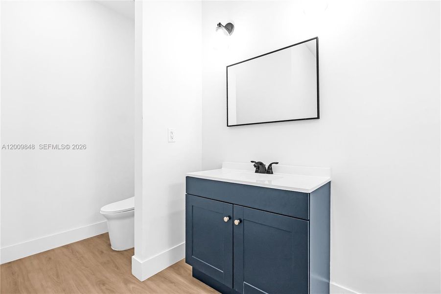 Furnished interior view inside a new home in , Clewiston (Image 14).