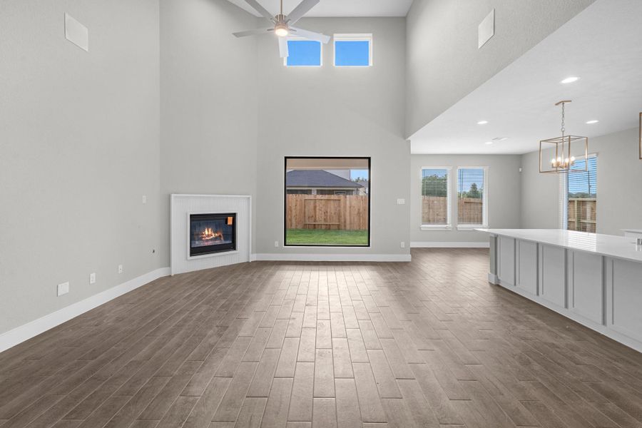 Spacious, unfurnished interior of a new home in Morton Creek Ranch, Katy (Image 28).