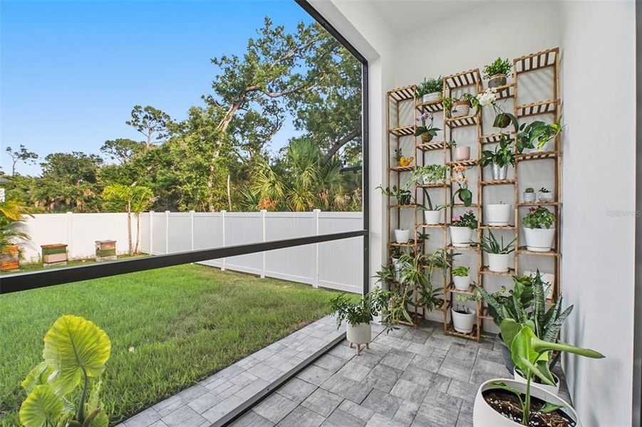 Exterior details and patio area of a home in , Port Charlotte (Image 24).