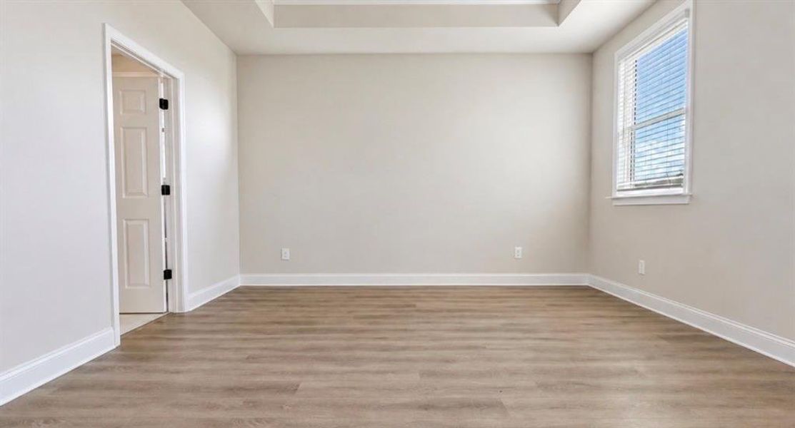 Spacious, unfurnished interior of a new home in Wehunt Meadows, Hoschton (Image 15).