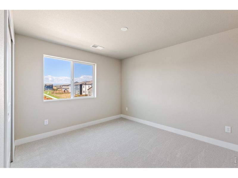 Spacious, unfurnished interior of a new home in Granary, Johnstown (Image 16).
