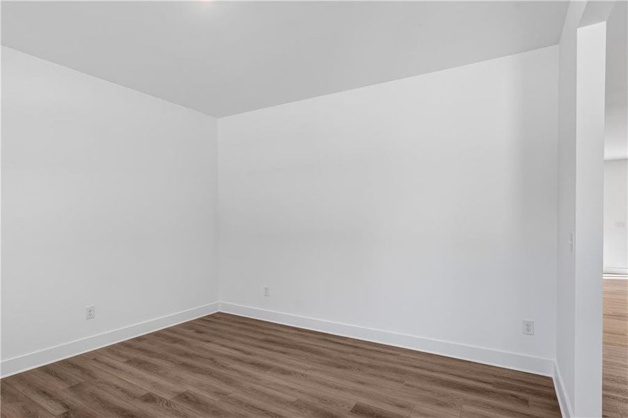 Spacious, unfurnished interior of a new home in Shadow Creek, Jackson (Image 26).