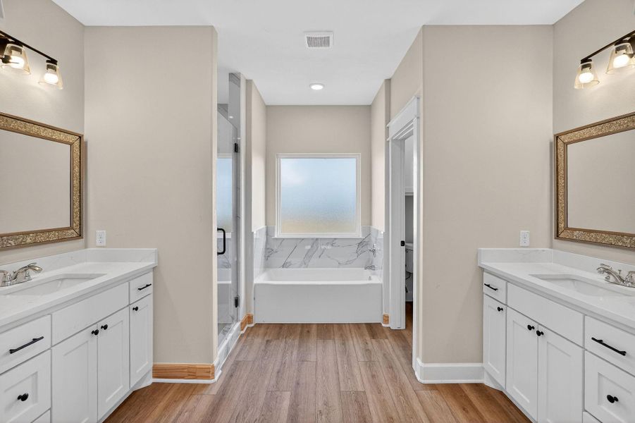 Furnished interior view inside a new home in , Snook (Image 15).