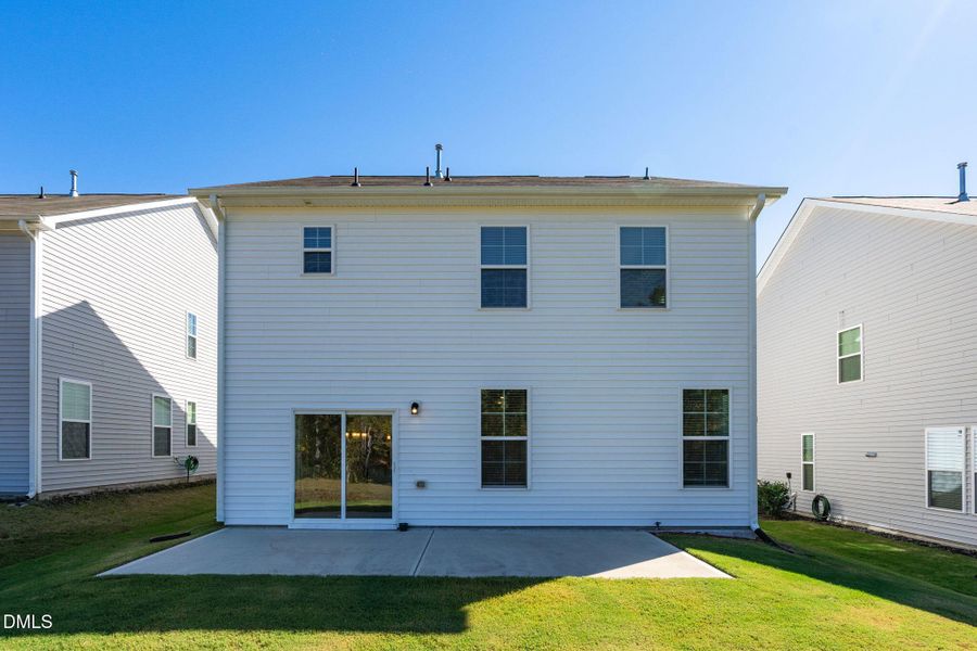 28-web-or-mls-2028 Seaford Dr-28