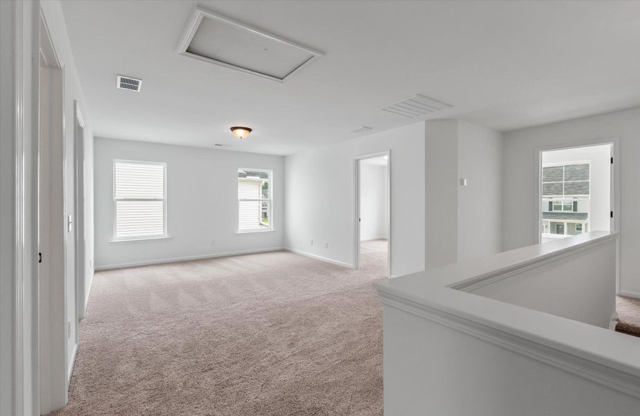 Spacious, unfurnished interior of a new home in Parker's Preserve, Ridgeville (Image 23). Spacious, unfurnished interior of a new home in Parker's Preserve, Ridgeville (Image 23).