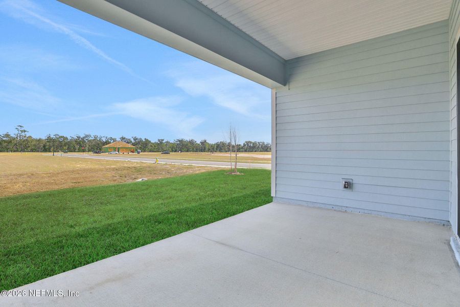 Exterior details and patio area of a home in Veranda Bay, Flagler Beach (Image 25).