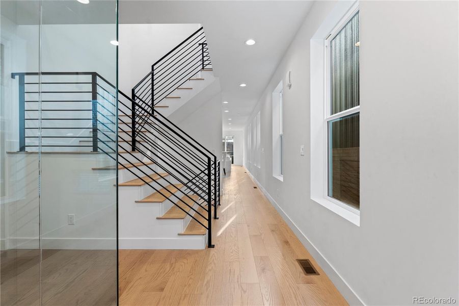 Image 43 of a home in .