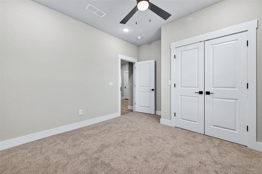 Spacious, unfurnished interior of a new home in , Whitesboro (Image 23).