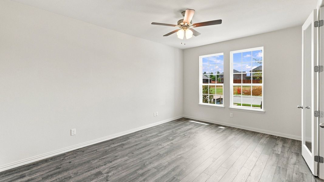 Furnished interior view inside a new home in Taylor Estates, Corinth (Image 40).