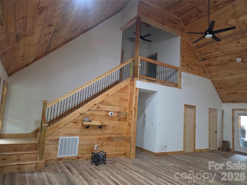 Spacious, unfurnished interior of a new home in , Lexington (Image 11).