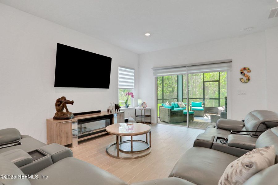Furnished interior view inside a new home in , Yulee (Image 31).