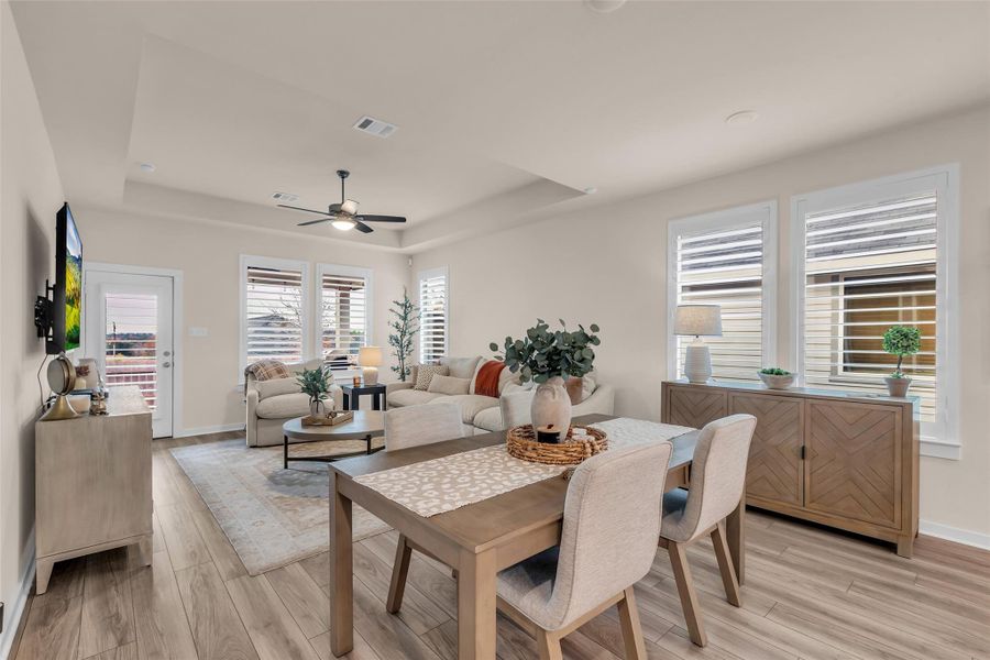 Furnished interior view inside a new home in Westridge Cove 40′, Conroe (Image 17). Furnished interior view inside a new home in Westridge Cove 40′, Conroe (Image 17).