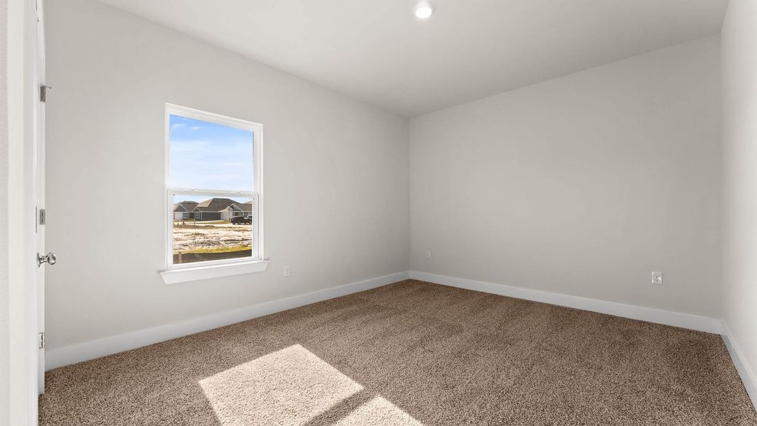 Spacious, unfurnished interior of a new home in Liberty, Panama City (Image 33).