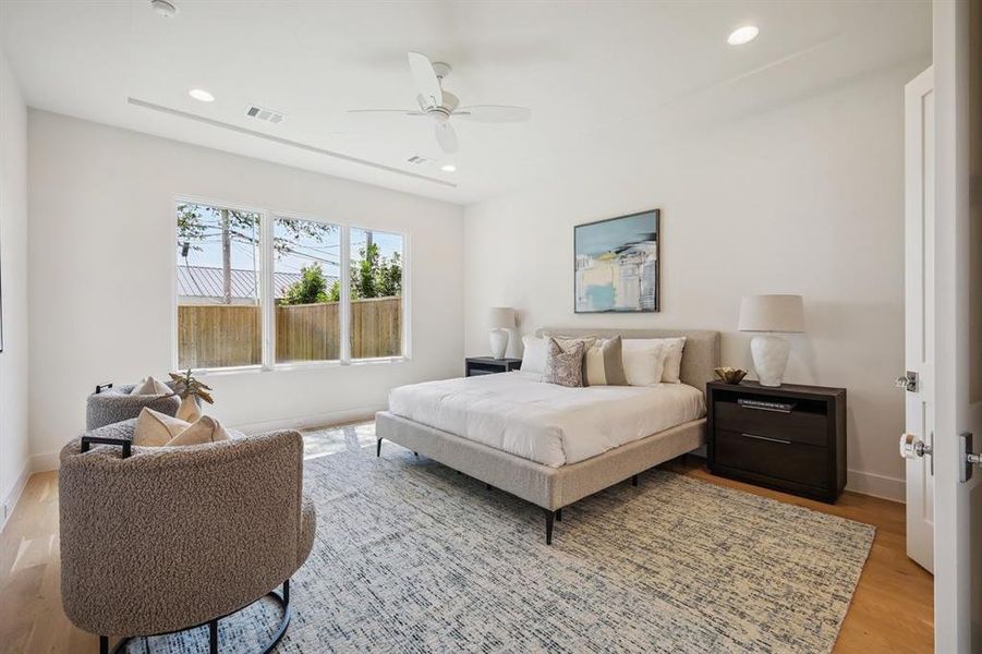 Furnished interior view inside a new home in , Dallas (Image 7). Furnished interior view inside a new home in , Dallas (Image 7).