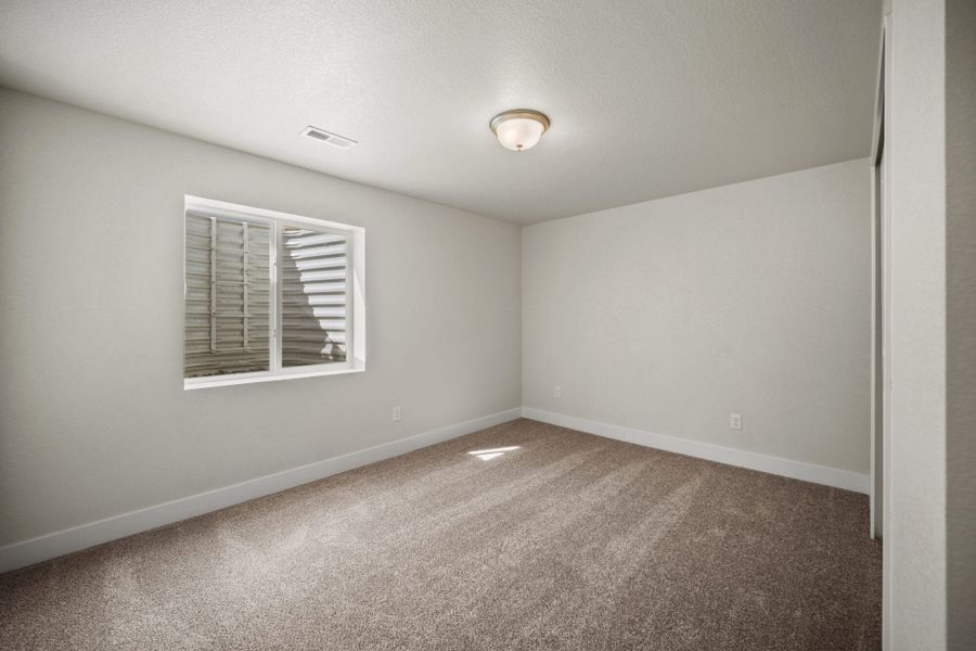 Spacious, unfurnished interior of a new home in The Glen-12, Colorado Springs (Image 38).