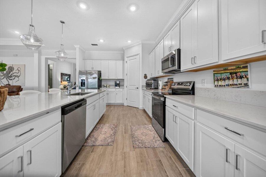 kitchen4.jpg-SMALL kitchen4.jpg-SMALL
