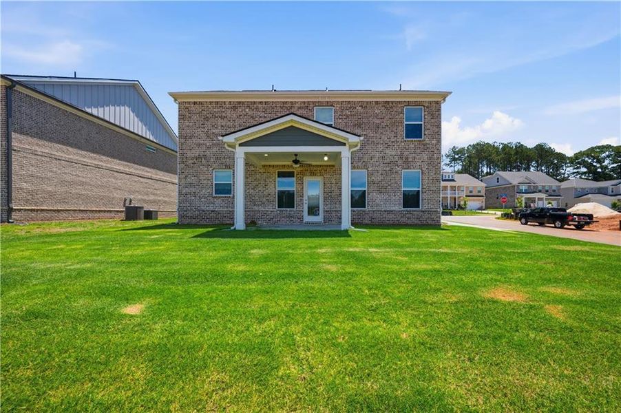 Exterior details and patio area of a home in Bowers Farm, McDonough (Image 4).